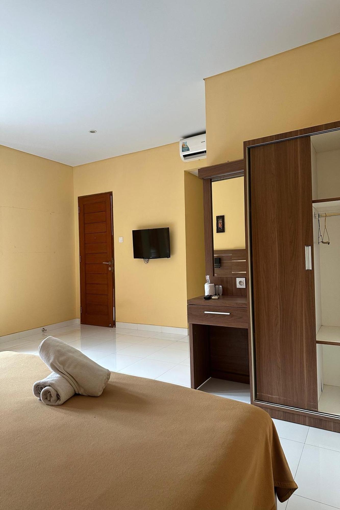 Gora Beach Inn Kuta Lombok Exterior foto